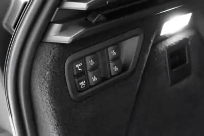 Sell BMW X7 2021 - 79500 EUR, 73292 km - AUTO.MOTO.pt