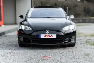 Vendo Tesla Model S 2014 - 22000 EUR, 251000 km - AUTO.MOTO.pt