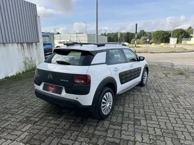 Vendo Citroën C4 Cactus 2017 - 12990 EUR, 67575 km - AUTO.MOTO.pt