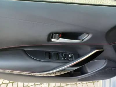 Sell Toyota Corolla 2024 - 34980 EUR, 32465 km - AUTO.MOTO.pt