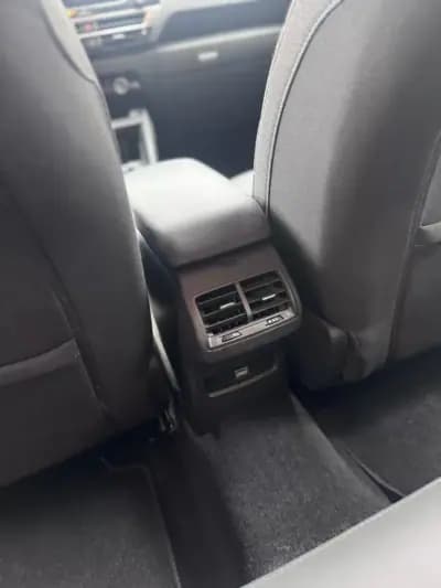 Vendo Citroën C4 2023 - 21500 EUR, 141295 km - AUTO.MOTO.pt