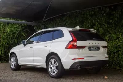 Sell Volvo XC 60 2017 - 27900 EUR, 152000 km - AUTO.MOTO.pt