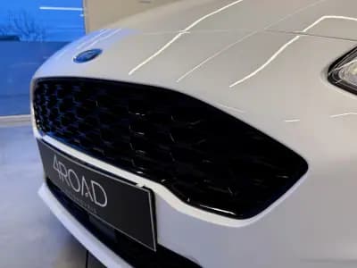 Vendo Ford Fiesta 2018 - 12500 EUR, 146800 km - AUTO.MOTO.pt