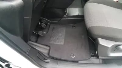 Vendo Peugeot Partner 2021 - 14750 EUR, 120590 km - AUTO.MOTO.pt