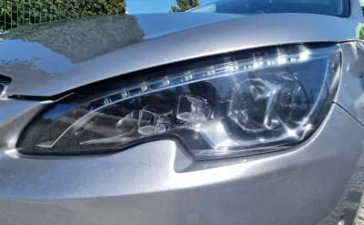 Sell Peugeot 308 SW 2014 - 9250 EUR, 265000 km - AUTO.MOTO.pt