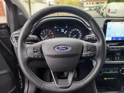 Sell Ford Puma 2022 - 17490 EUR, 37195 km - AUTO.MOTO.pt