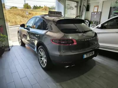 Vendo Porsche Macan 2014 - 42950 EUR, 177239 km - AUTO.MOTO.pt