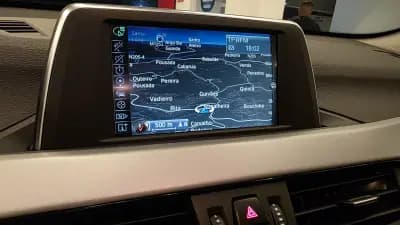 Vendo BMW X1 2017 - 16900 EUR, 188417 km - AUTO.MOTO.pt
