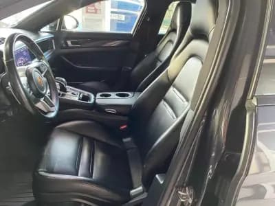 Sell Porsche Panamera 2018 - 60500 EUR, 104962 km - AUTO.MOTO.pt