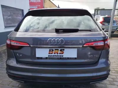 Vendo Audi A4 Avant 2021 - 27450 EUR, 60414 km - AUTO.MOTO.pt