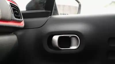 Sell Citroën C3 2021 - 10999 EUR, 99000 km - AUTO.MOTO.pt