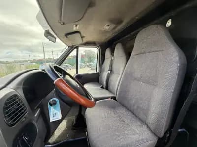 Sell Ford Transit 2000 - 5999 EUR, 360000 km - AUTO.MOTO.pt