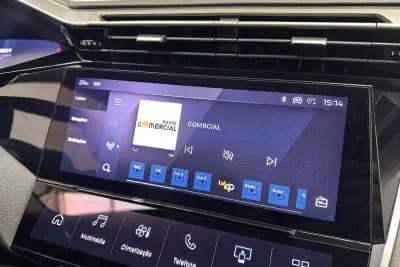 Vendo Peugeot 308 2023 - 19950 EUR, 38478 km - AUTO.MOTO.pt