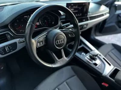 Vendo Audi A4 Avant 2020 - 24250 EUR, 235230 km - AUTO.MOTO.pt