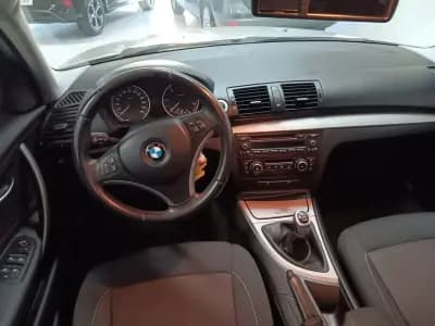 Vendo BMW 116 2011 - 9950 EUR, 196000 km - AUTO.MOTO.pt