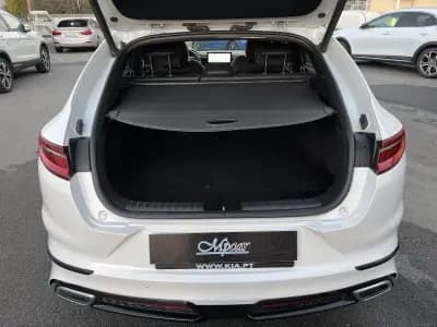 Vendo Kia ProCeed 2022 - 19450 EUR, 92000 km - AUTO.MOTO.pt