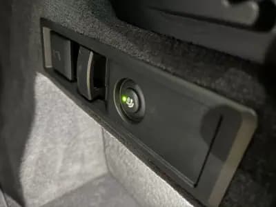 Vendo BMW 330e 2021 - 32490 EUR, 152987 km - AUTO.MOTO.pt