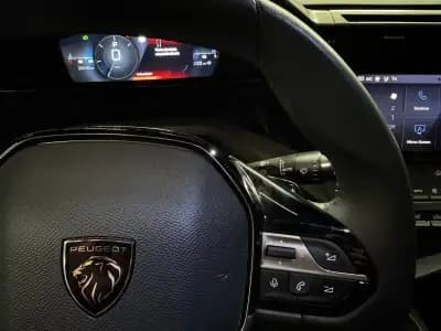 Sell Peugeot 308 SW 2023 - 24990 EUR, 33100 km - AUTO.MOTO.pt