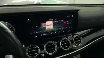 Sell Mercedes-Benz E 300 2022 - 42990 EUR, 90455 km - AUTO.MOTO.pt