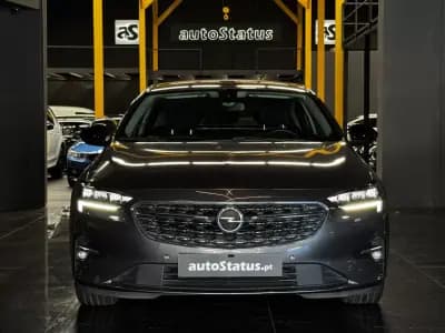 Vendo Opel Insignia Grand Sport 2022 - 17990 EUR, 102300 km - AUTO.MOTO.pt