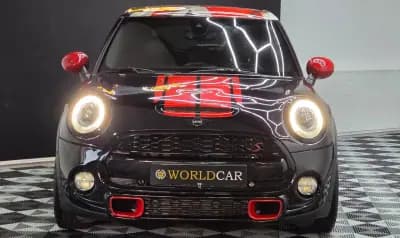 Vendo MINI 2015 - 16990 EUR, 184000 km - AUTO.MOTO.pt