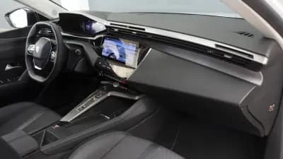 Vendo Peugeot 308 SW 2024 - 24350 EUR, 22000 km - AUTO.MOTO.pt