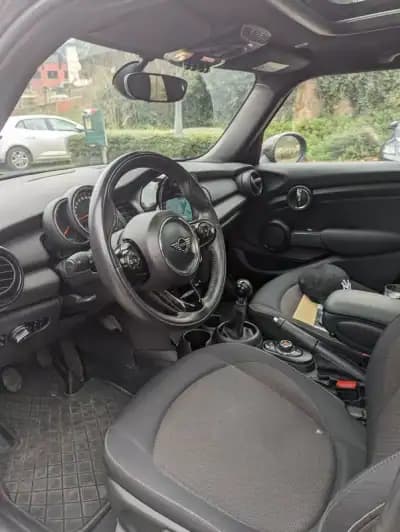 Vendo MINI 2019 - 17750 EUR, 135000 km - AUTO.MOTO.pt
