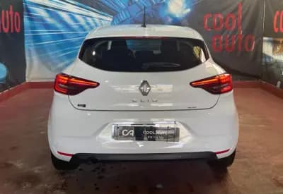 Vendo Renault Clio 2022 - 17899 EUR, 38000 km - AUTO.MOTO.pt