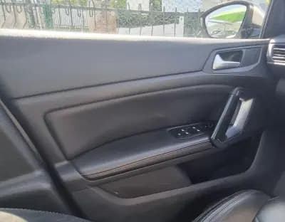 Sell Peugeot 308 SW 2014 - 9250 EUR, 265000 km - AUTO.MOTO.pt