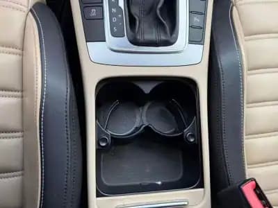 Vendo Volkswagen Passat CC 2012 - 15900 EUR, 139257 km - AUTO.MOTO.pt