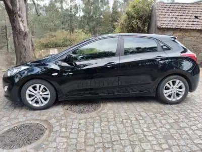 Sell Hyundai i30 2012 - 7250 EUR, 260000 km - AUTO.MOTO.pt