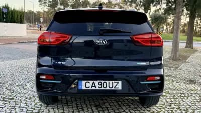 Sell Kia e-Niro 2021 - 20900 EUR, 75925 km - AUTO.MOTO.pt