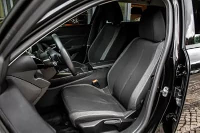 Vendo Peugeot 308 SW 2023 - 21460 EUR, 127430 km - AUTO.MOTO.pt