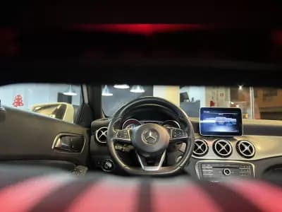 Sell Mercedes-Benz A 180 2018 - 20990 EUR, 135000 km - AUTO.MOTO.pt