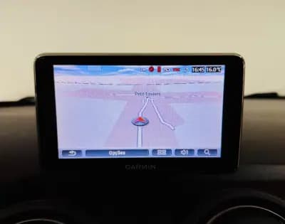 Vendo SEAT Ibiza 2014 - 10250 EUR, 142000 km - AUTO.MOTO.pt