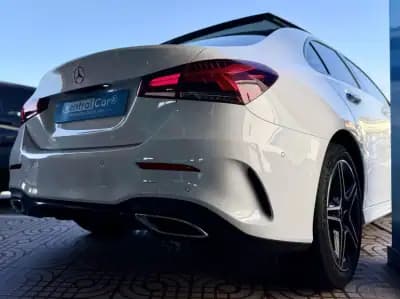 Vendo Mercedes-Benz A 180 Limousine 2020 - 29950 EUR, 97000 km - AUTO.MOTO.pt