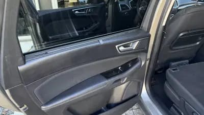 Sell Ford S-Max 2016 - 16999 EUR, 170121 km - AUTO.MOTO.pt