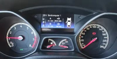 Vendo Ford Focus 2016 - 17990 EUR, 194500 km - AUTO.MOTO.pt