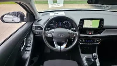 Vendo Hyundai i30 Fastback 2019 - 16500 EUR, 65000 km - AUTO.MOTO.pt