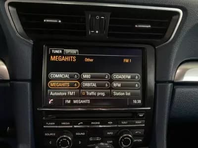 Vendo Porsche 911 2015 - 99900 EUR, 86000 km - AUTO.MOTO.pt