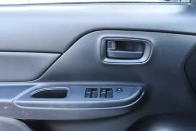 Sell Mitsubishi L200 2022 - 33990 EUR, 13000 km - AUTO.MOTO.pt