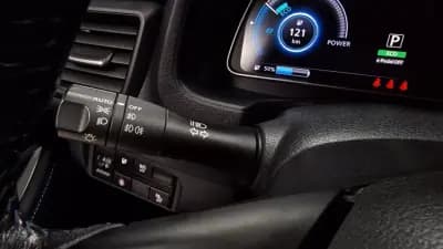 Sell Nissan Leaf 2018 - 17950 EUR, 108446 km - AUTO.MOTO.pt