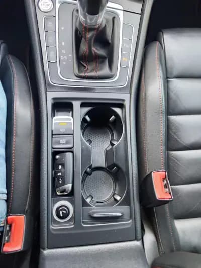 Vendo Volkswagen Golf 2012 - 18480 EUR, 207000 km - AUTO.MOTO.pt