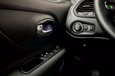 Sell Jeep Renegade 2022 - 23950 EUR, 19039 km - AUTO.MOTO.pt