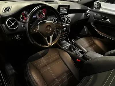 Sell Mercedes-Benz A 180 2014 - 15300 EUR, 137064 km - AUTO.MOTO.pt