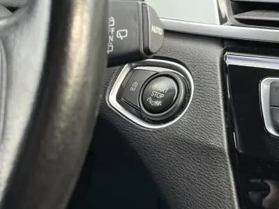 Vendo BMW X1 2016 - 16900 EUR, 228000 km - AUTO.MOTO.pt