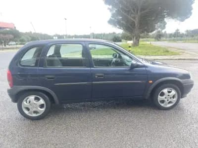 Sell Opel Corsa 2000 - 2590 EUR, 137682 km - AUTO.MOTO.pt