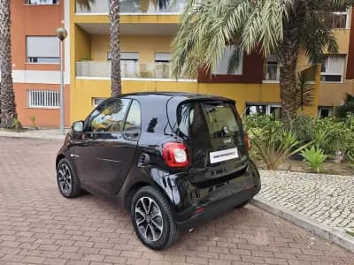Vendo Smart Fortwo Cabrio 2017 - 10480 EUR, 120000 km - AUTO.MOTO.pt