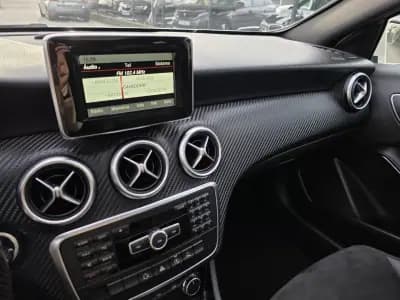 Vendo Mercedes-Benz A 180 2015 - 17990 EUR, 137000 km - AUTO.MOTO.pt