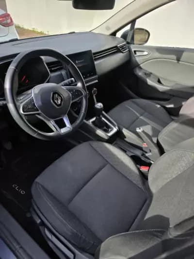 Sell Renault Clio 2020 - 14750 EUR, 99575 km - AUTO.MOTO.pt